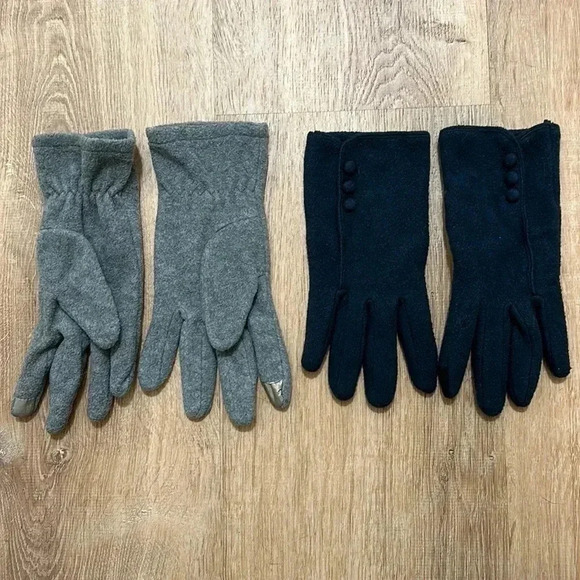 Accessories - Set of 2 Winter Gloves